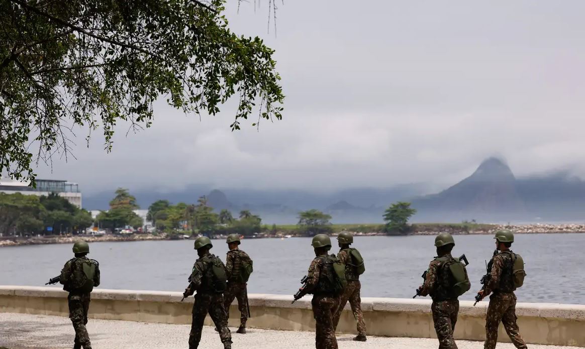 O que é a GLO, que autoriza uso das Forças Armadas na segurança